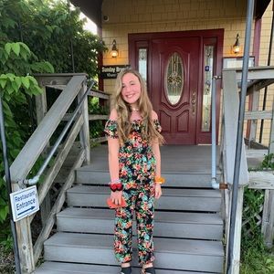 Meet your Posher, Ava